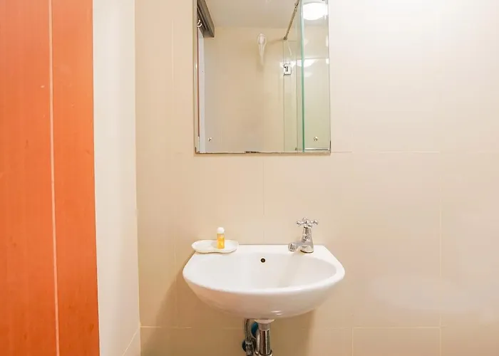 Kenanga بيت ضيافة